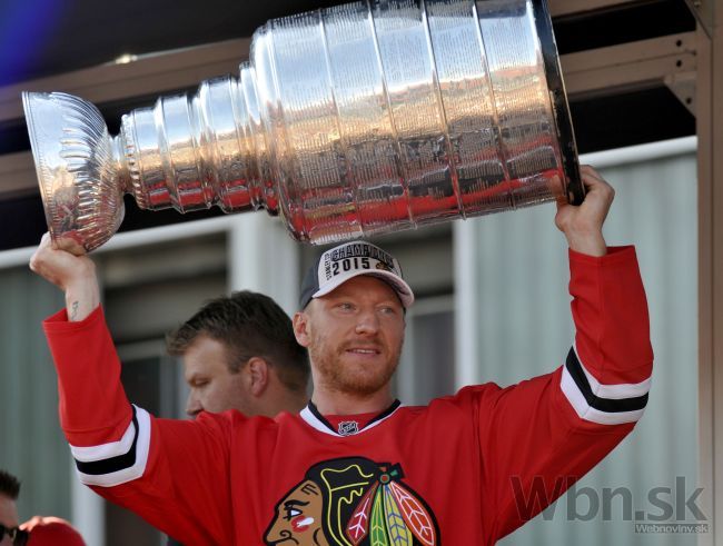 Tisíce ľudí s Hossom obdivovali Stanley Cup