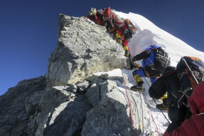 Everest opäť sprístupnili, prvýkrát od aprílovej tragédie