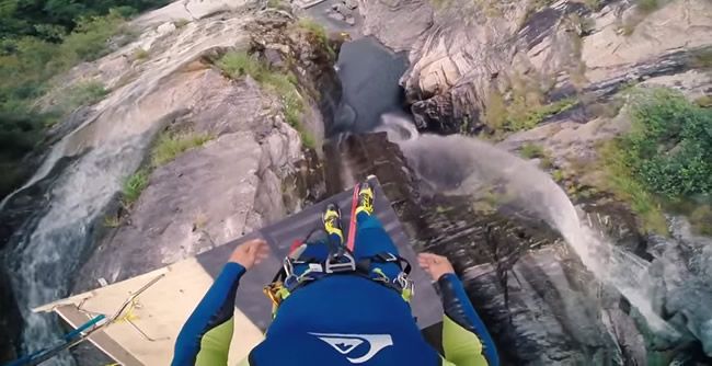 Video: Mali by ste odvahu skočiť?