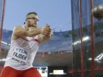 Spitý poľský atlét Fajdek zaplatil za taxík zlatou medailou