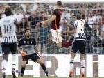 Video: AS Rím zdolal šampióna, Juventus v lige ešte nevyhral