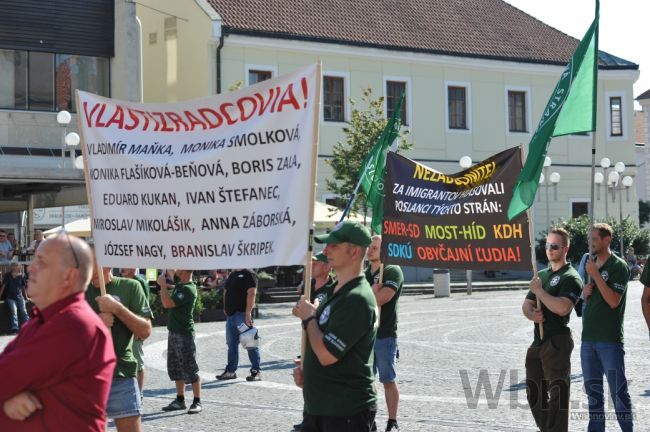 Kotlebovci protestovali v Trnave proti migrantom