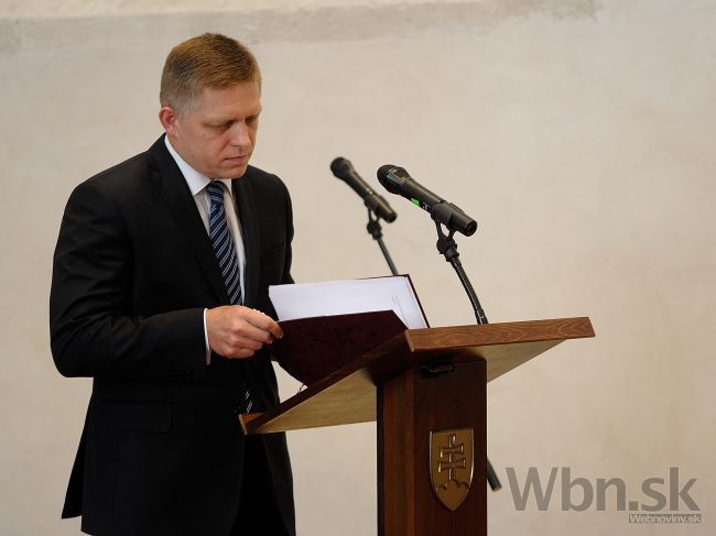 Premiér Fico chce slovenskú pôdu chrániť ústavou