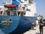 Grécko zadržalo loď so zásielkou zbraní, smerovala do Líbye