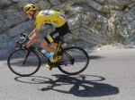 Víťaz Tour de France pre zlomeninu odstúpil z Vuelty