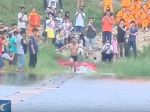 Video: Že na vode sa behať nedá? Sledujte tohto mnícha!
