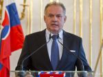 Prezident vyzval ľudí, aby netolerovali heslá o bielom Slovensku