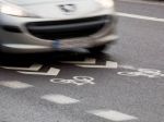 Mladá vodička zrazila v Seredi cyklistu, v nemocnici zomrel