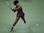 Video: Serena na US Open vyhrala derby a zahrá si semifinále