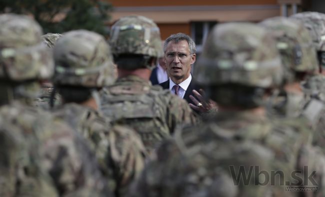 Prímerie na Ukrajine sa teraz viac dodržiava, tvrdí šéf NATO