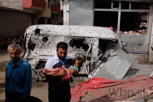 Kurdi odpálili bombu v Turecku, zabili dvoch policajtov