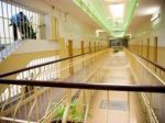 Tréner olympijských medailistiek spáchal v base samovraždu