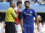 Rio Ferdinand reagoval na Costu, nazval ho urážlivým deckom