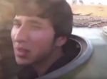 Video: Mladý samovraždený útočník zachytený na videu