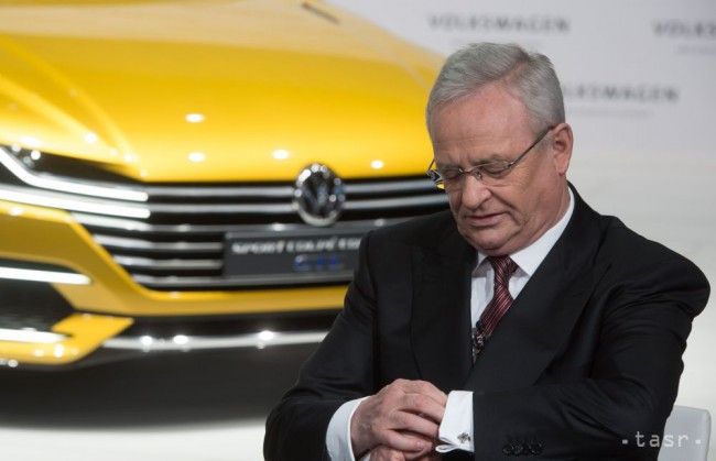 Šéf automobilky Volkswagen M. Winterkorn odstúpil z funkcie