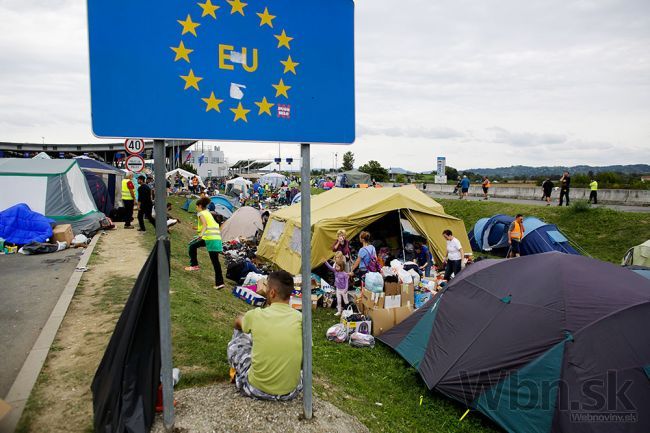 Utečenci môžu zvýšiť rozpočtové deficity štátov eurozóny