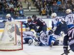 Video: Slovan prehral, Říha mal ťažké srdce na rozhodcov