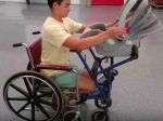 Video: Úžasný vynález pre mamičky na vozíku