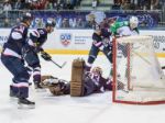 Hokejisti Slovana opäť prehrali, Brust fauloval v predĺžení