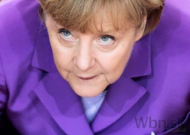 Merkelová odmieta zmenu ústavou zaručeného práva na azyl
