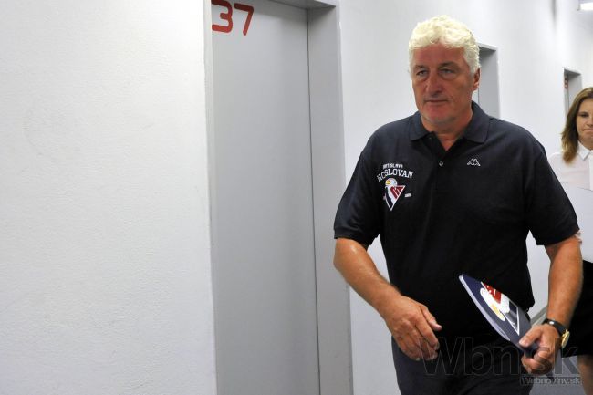 Slovan sa doma trápi, tréner Říha zatiaľ necíti žiadny tlak