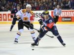 V osemfinále Ligy majstrov si zahrajú aj slovenskí hokejisti