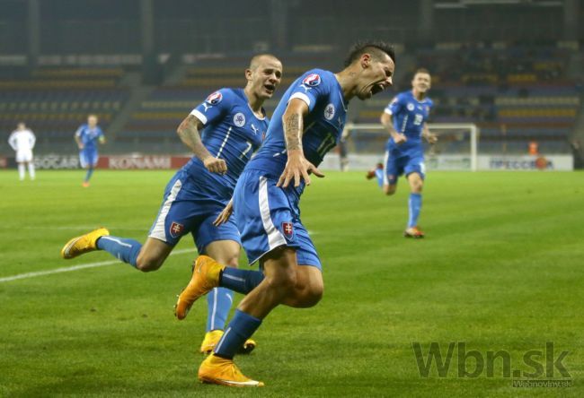 Slovenskí futbalisti sú krôčik od postupu na šampionát