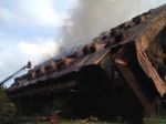 Hotel v Jasnej úplne vyhorel, škody sú miliónové