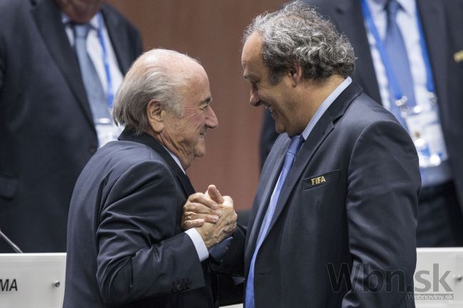 Komisia FIFA rieši prípad Blatter - Platini, rozhodne súd