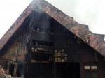 Pri požiari hotela v Jasnej zasahovala vyše stovka hasičov