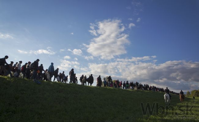 Štáty únie si dosiaľ rozdelili len 86 zo 160 000 utečencov