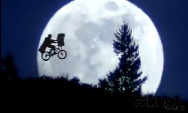 Zomrela scenáristka filmu E.T. - Mimozemšťan