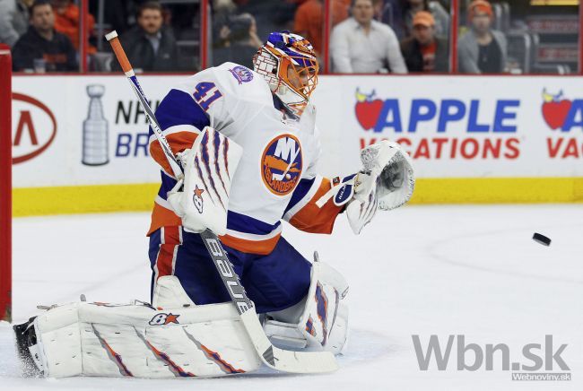 Video: Čierny deň Slovákov v NHL, Haláka Montreal nešetril