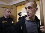 Ruský umelec podpálil dvere tajnej služby, zatkli ho