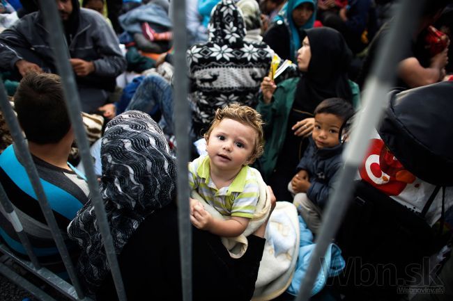 Migranti v Drahoniciach začali držať protestnú hladovku