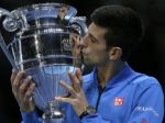 Djokovič deklasoval Nišikoriho, Federer zdolal Berdycha