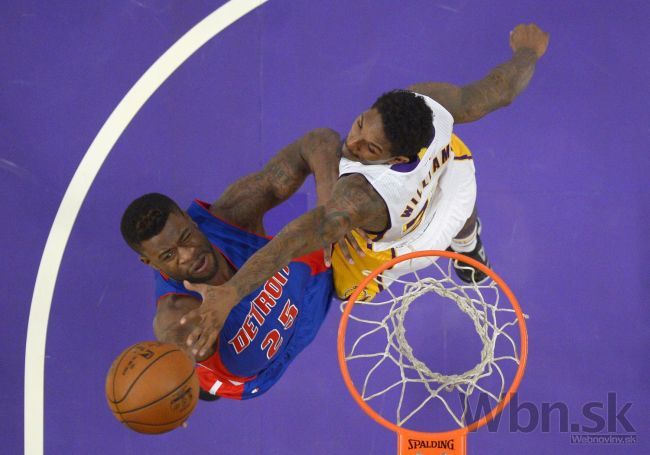 Video: 'Šťuka' minulej sezóny NBA má krízu, Lakers zvíťazili