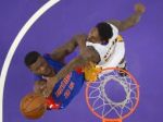 Video: 'Šťuka' minulej sezóny NBA má krízu, Lakers zvíťazili