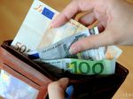 Minimálna mzda sa zvýši o 25 eur a vzrastú aj náklady zamestnávateľov