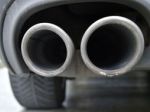 Problémy s emisiami má viac benzínových vozidiel Volkswagen
