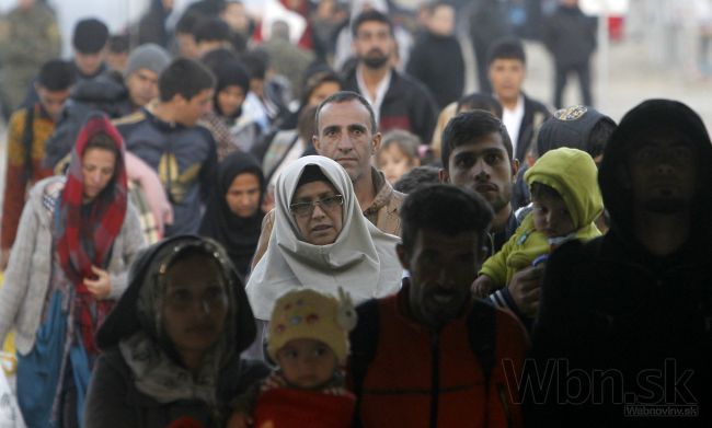 UNHCR vyzýva štáty EÚ, aby po útokoch neobviňovali migrantov