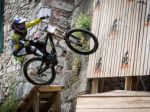 Slovák Polc je opäť celkovým víťazom Citydownhill world Tour