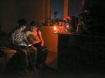 Krym je stále bez elektriny, Jaceňuk bude rokovať s Tatármi