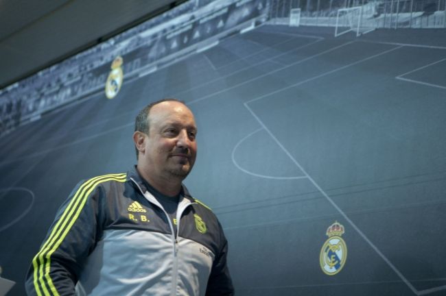 Hráči Realu Madrid sa údajne smejú Benítezovi poza chrbát