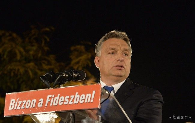 Na zadržanie zberateľov protiteroristickým komandom reagoval Fidesz