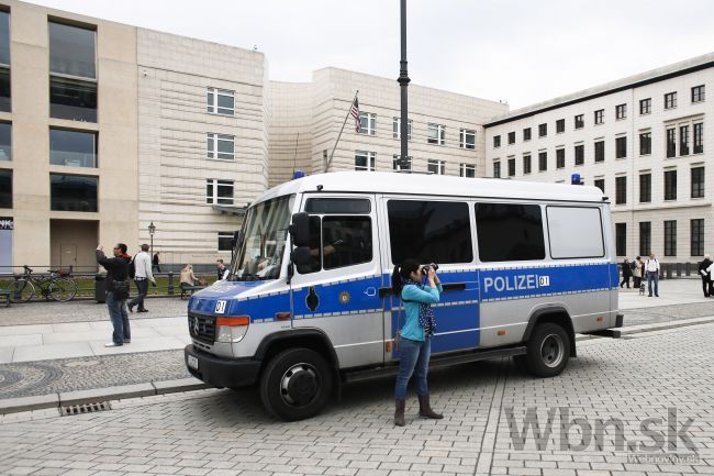 Berlín: V automobile podozrivých islamistov polícia trhavinu