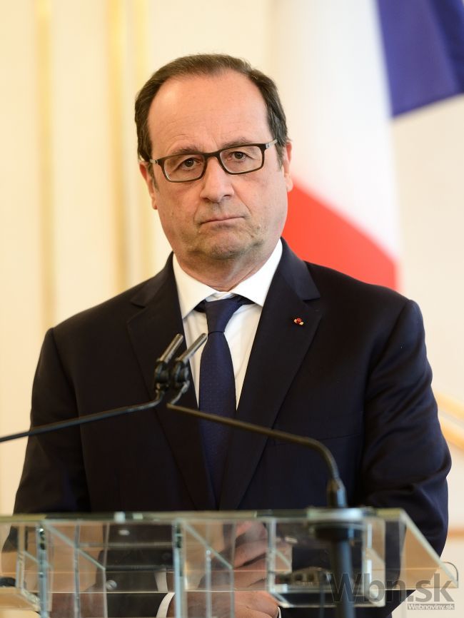 Hollande: Mocnosti musia vytvoriť veľkú koalíciu pro IS