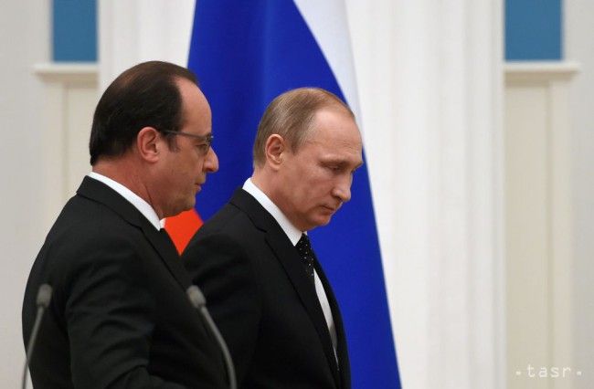 Putin chce od Hollanda mapu s pozíciami povstalcov bojujúcich proti IS