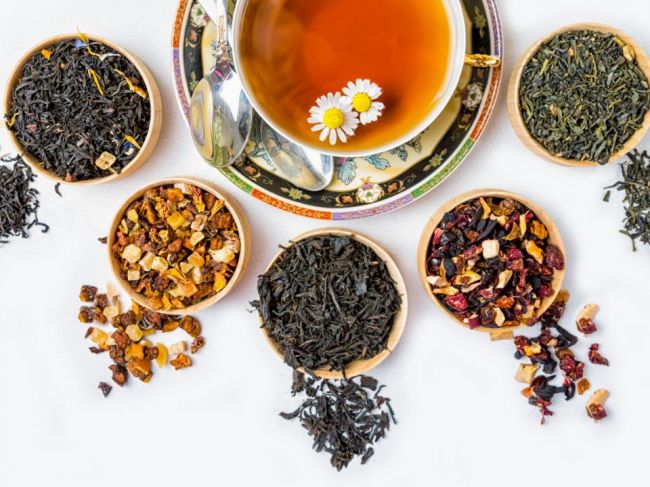 7 bylinných čajov, ktoré zlepšujú imunitu, podporujú mozgové funkcie a dodávajú energiu