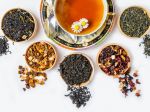 7 bylinných čajov, ktoré zlepšujú imunitu, podporujú mozgové funkcie a dodávajú energiu